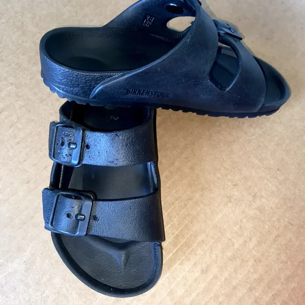 Toddler Girls Black Birkenstock Sandals EVA Size 11 Slides
